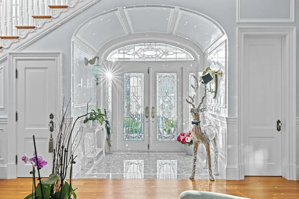 Anglesea Estate at 17667 SE Federal Highway, Jupiter FL, Luxury waterfront home with heated pool, private dock, and elevated Intracoastal views