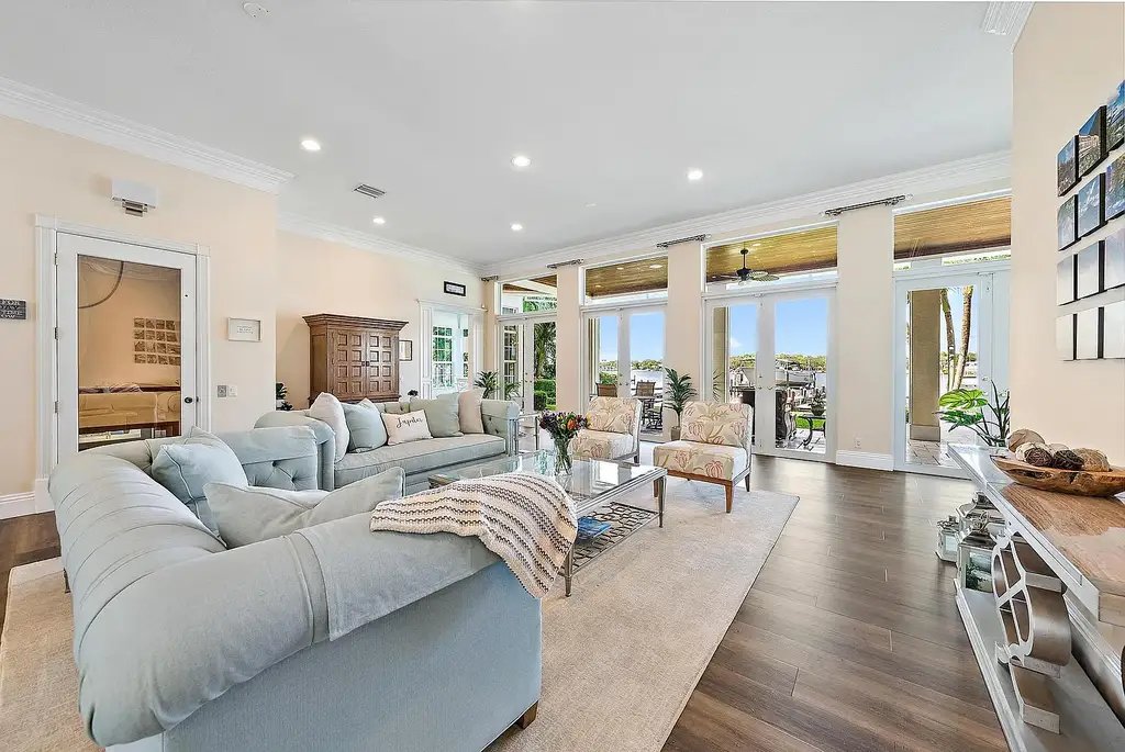 $11.5 Million Architectural Masterpiece in Jupiter Offering Unmatched Riverfront Luxury Living 6 18137 Palm Point Drive A 11.5 Million Jupiter Estate Offering Elevated Riverfront Architecture and Rare Florida Serenity 5