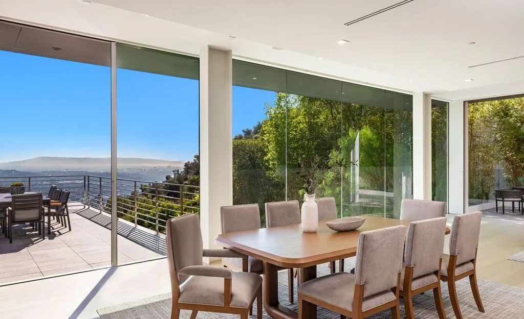 1895 Rising Glen Rd A Spectacular Architectural Gem Redefining Indoor Outdoor Elegance 6