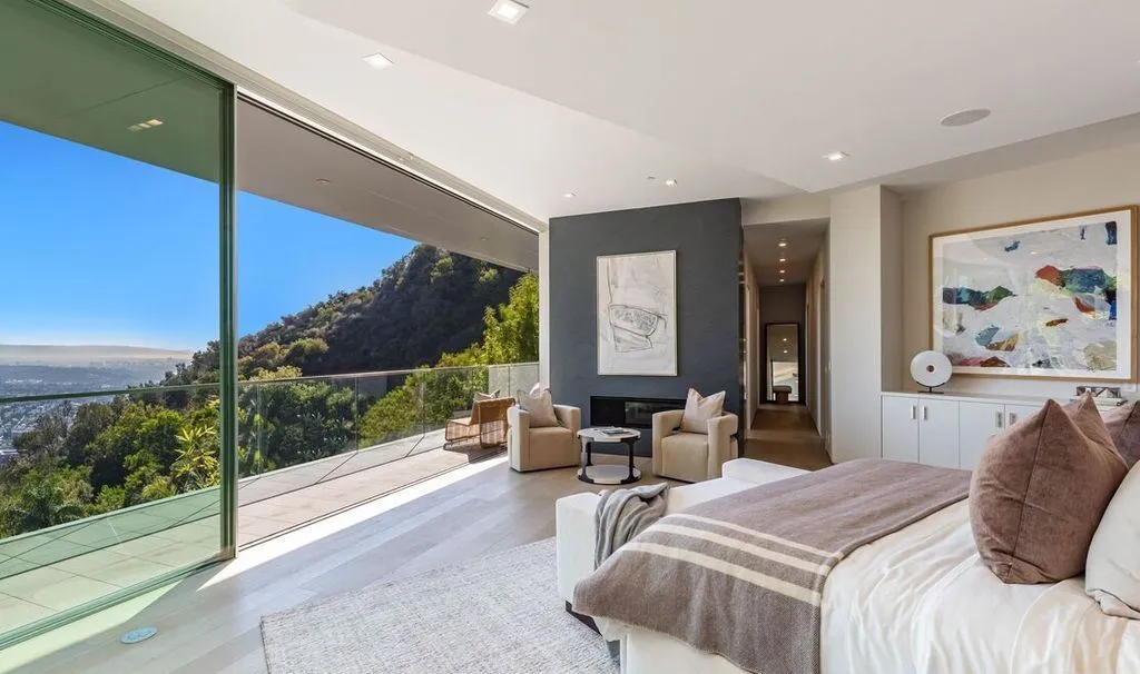 1895 Rising Glen Rd A Spectacular Architectural Gem Redefining Indoor Outdoor Elegance 8