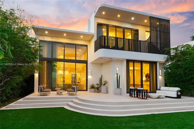 $22.9 Million Tropical Modern Waterfront Estate Defines Miami Beach Luxury Living