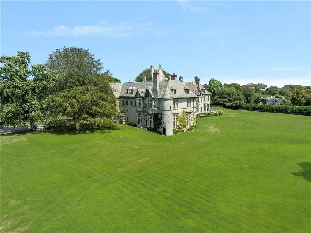 Extraordinary Rhode Island Estate Offers Timeless Grandeur and Unmatched Potential, Asking $28.5 Million 27 207 Ruggles Ave An Extraordinary Rhode Island Estate Offering Timeless Grandeur and Unmatched Potential Asking 28.5 Million 23