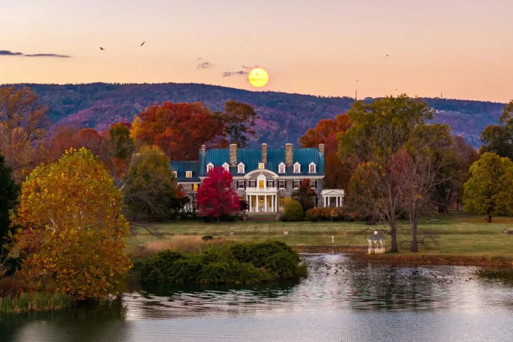 21846 Trappe Rd A Breathtaking and Iconic Estate Rising Over Virginias Countryside 24