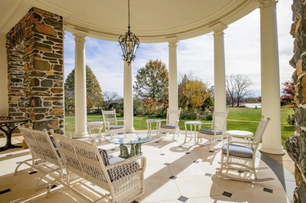 21846 Trappe Rd A Breathtaking and Iconic Estate Rising Over Virginias Countryside 8