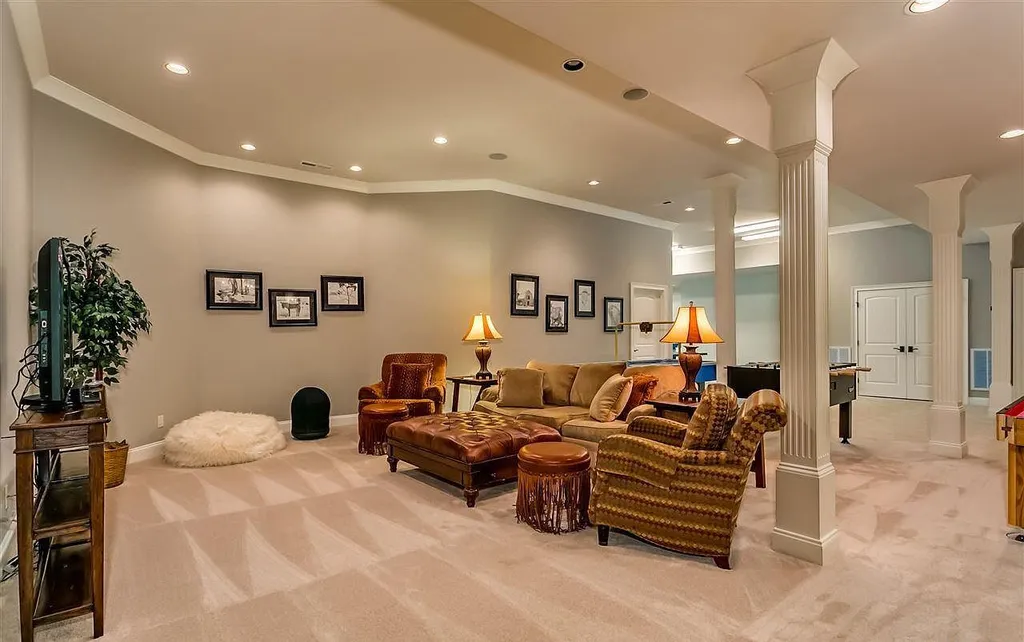 2470 Cahaba Valley Road Indian Springs Village AL 3512416