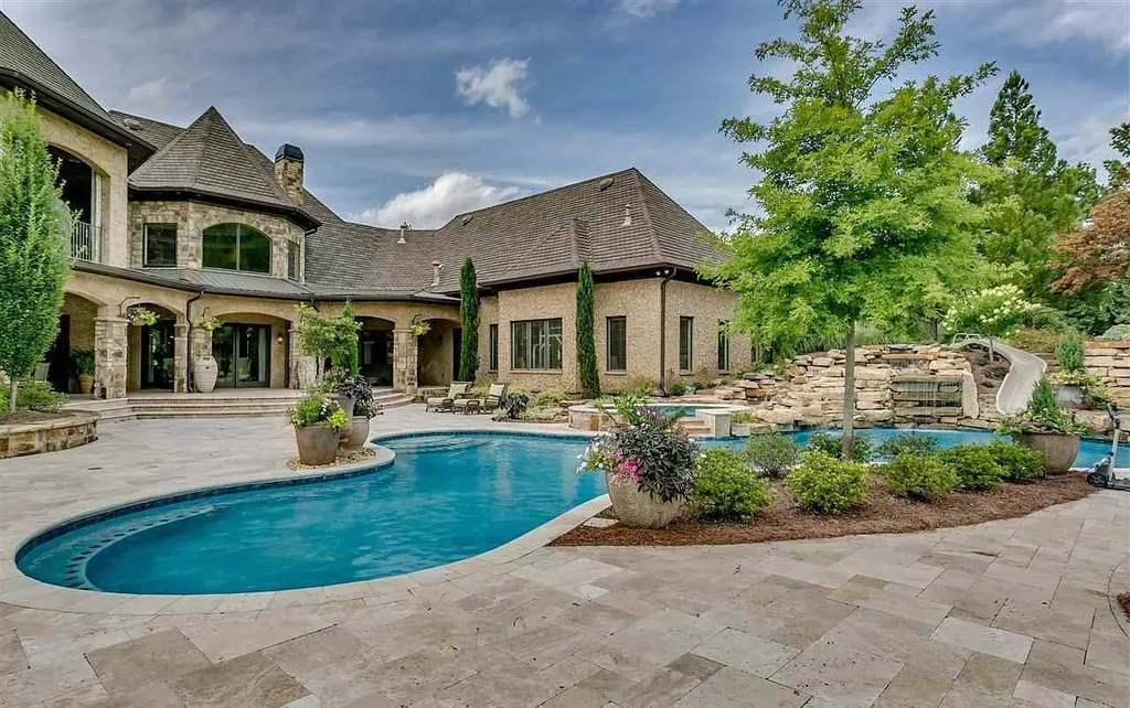 2470 Cahaba Valley Road Indian Springs Village AL 3512421