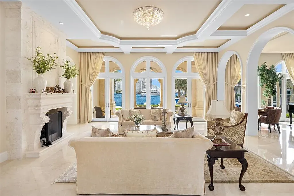 Stunning Fort Lauderdale Waterfront Estate with Mega-Yacht Dockage Listed at $30 Million 6 2716 Aqua Vista Blvd Fort Lauderdale Home for Sale Stunning Ultra Luxury Waterfront Estate Listed at 30 Million 7