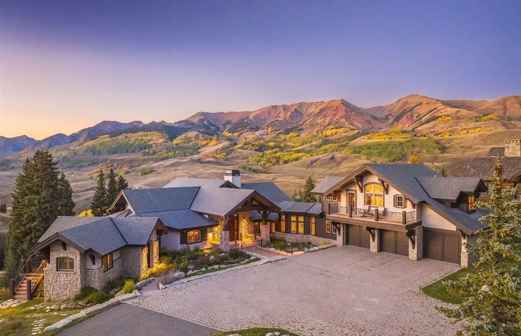 28 Kokanee Ln Stunning Colorado Mountain Home by Acclaimed Architect Daniel Murphy 1