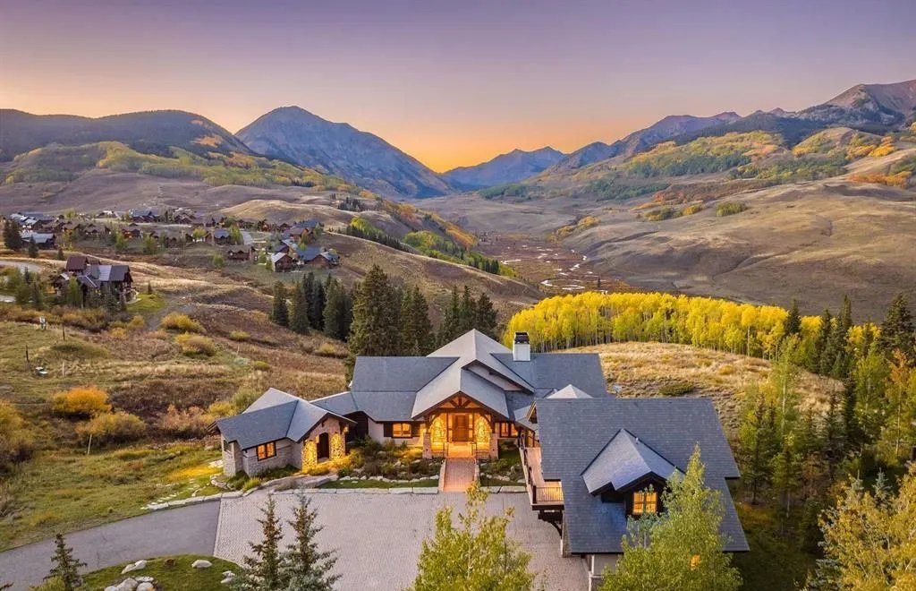 28 Kokanee Ln Stunning Colorado Mountain Home by Acclaimed Architect Daniel Murphy 2