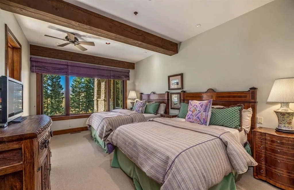 28 Kokanee Ln Stunning Colorado Mountain Home by Acclaimed Architect Daniel Murphy 20