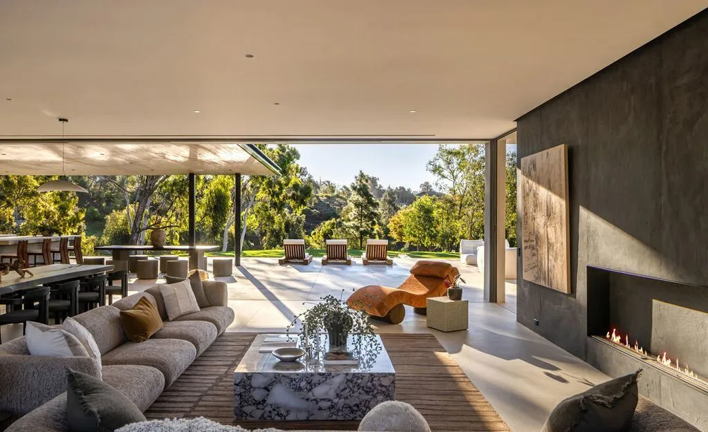 Step Inside the $16,575,000 Point Dume Architectural Marvel by Minarc and MYMM 14 29200 Larkspur Ln Extraordinary Point Dume Estate by Minarc and MYMM Interior Design Studio 10