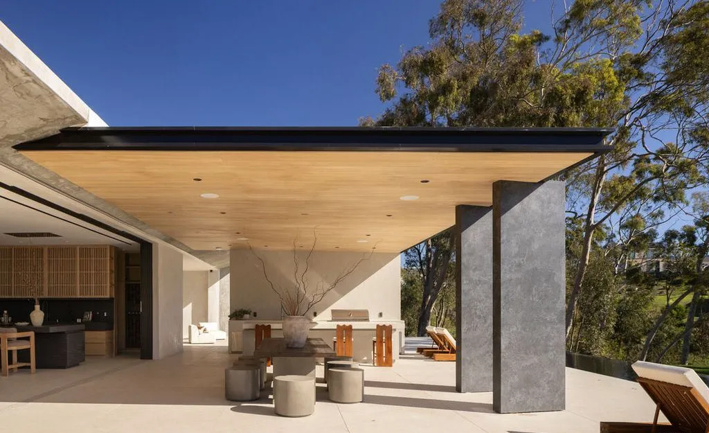 Step Inside the $16,575,000 Point Dume Architectural Marvel by Minarc and MYMM 20 29200 Larkspur Ln Extraordinary Point Dume Estate by Minarc and MYMM Interior Design Studio 16