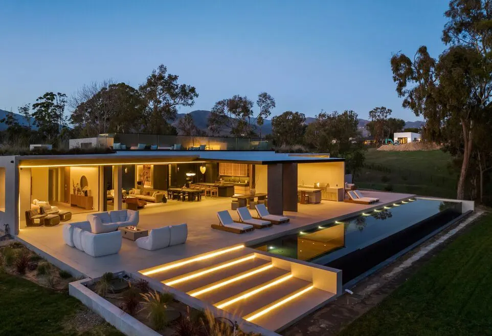 Step Inside the $16,575,000 Point Dume Architectural Marvel by Minarc and MYMM 6 29200 Larkspur Ln Extraordinary Point Dume Estate by Minarc and MYMM Interior Design Studio 2