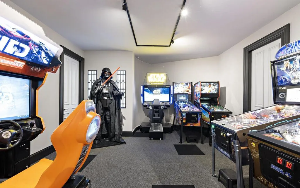 3080 Paper Mill Rd Stunning Pennsylvania Estate Merging Timeless French Normandy Design and Remarkable Efficiency 19