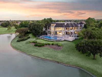Spectacular Texas Estate Offers Unmatched Lakefront and Golf-Course Living Est. $9,999,999 1 3102 Noble Lakes Ln Spectacular Texas Estate with Unmatched Lakefront and Golf Course Living at 9.999 Million 1