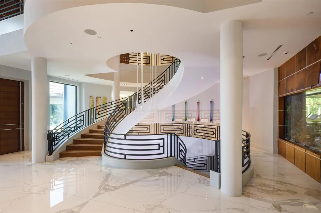 Spectacular Texas Estate Offers Unmatched Lakefront and Golf-Course Living Est. $9,999,999 24 3102 Noble Lakes Ln Spectacular Texas Estate with Unmatched Lakefront and Golf Course Living at 9.999 Million 21