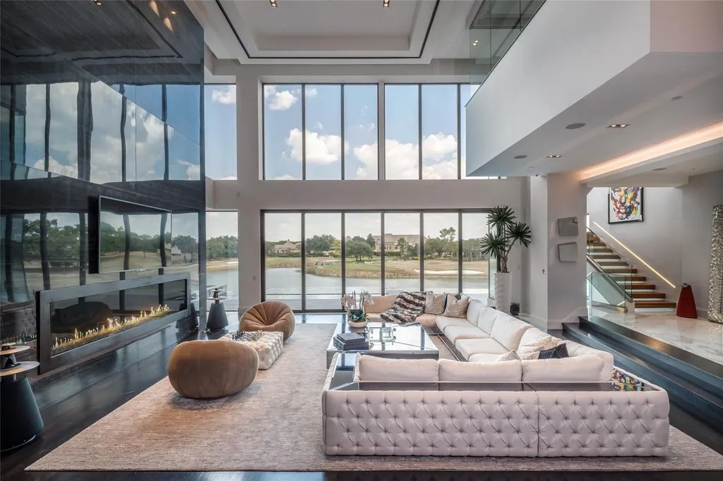 Spectacular Texas Estate Offers Unmatched Lakefront and Golf-Course Living Est. $9,999,999 13 3102 Noble Lakes Ln Spectacular Texas Estate with Unmatched Lakefront and Golf Course Living at 9.999 Million 9