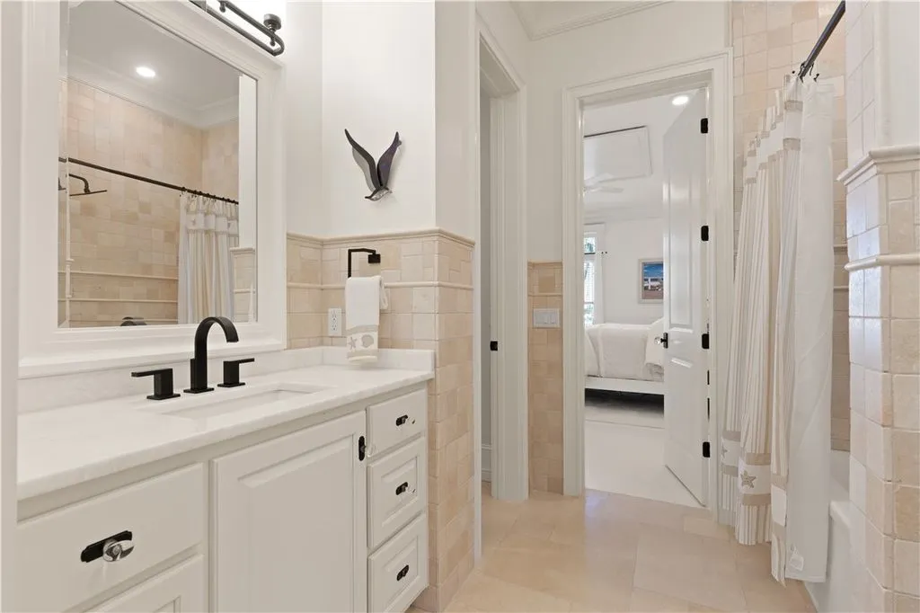 316 Yacht Club Ln A Spectacular St. Simons Island Mansion Redefining the Golden Isles Luxury Lifestyle at 8.49 Million 19