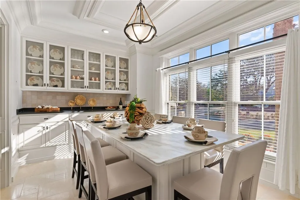 316 Yacht Club Ln A Spectacular St. Simons Island Mansion Redefining the Golden Isles Luxury Lifestyle at 8.49 Million 7