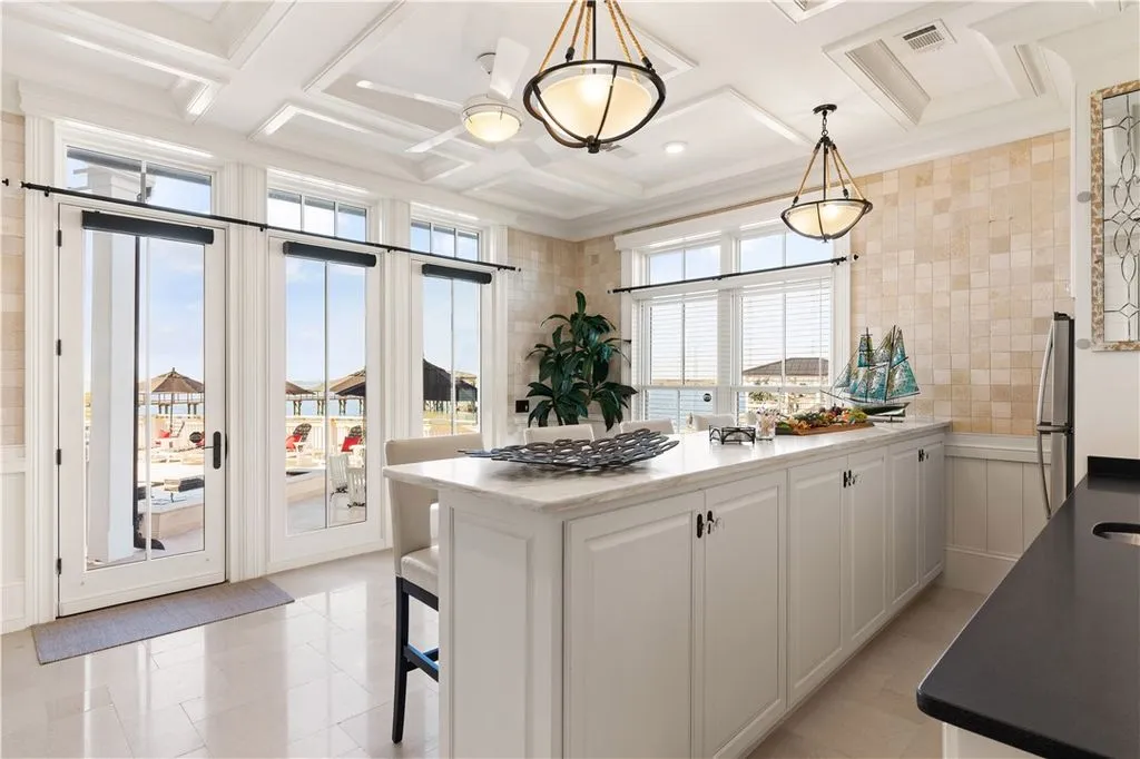 316 Yacht Club Ln A Spectacular St. Simons Island Mansion Redefining the Golden Isles Luxury Lifestyle at 8.49 Million 9