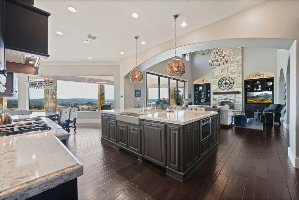 325 River Rdg A Breathtaking G. Morris Homes Masterpiece Showcasing Refined Texas Hill Country Living for 4.8 Million 12
