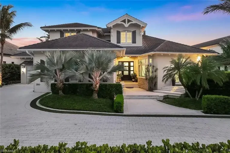 Bayfront Coastal Sanctuary in Naples Listed for $10.8 Million with Elegant Indoor-Outdoor Living