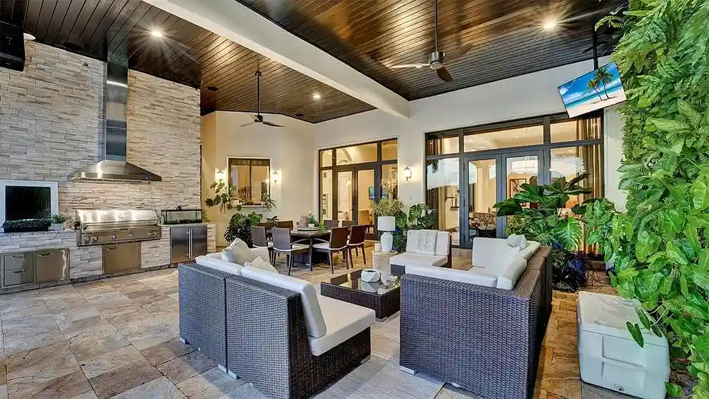 $9.7 Million Spectacular Weston Waterfront Estate with Resort-Style Amenities and Panoramic Lake Views 17 3530 Windmill Ranch Rd Weston $9.7M luxury waterfront estate with 7 bedrooms, 10 bathrooms, resort-style pool, and panoramic lake views