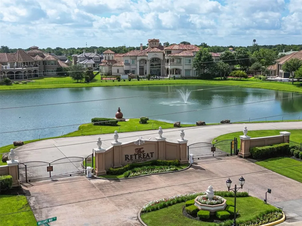 41 Cadence Ct Stunning Mediterranean Home With Beautiful Architectural Details 5