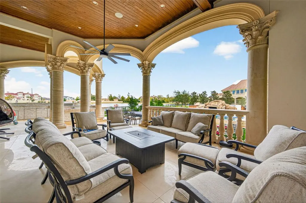 41 Cadence Ct Stunning Mediterranean Home With Beautiful Architectural Details 7