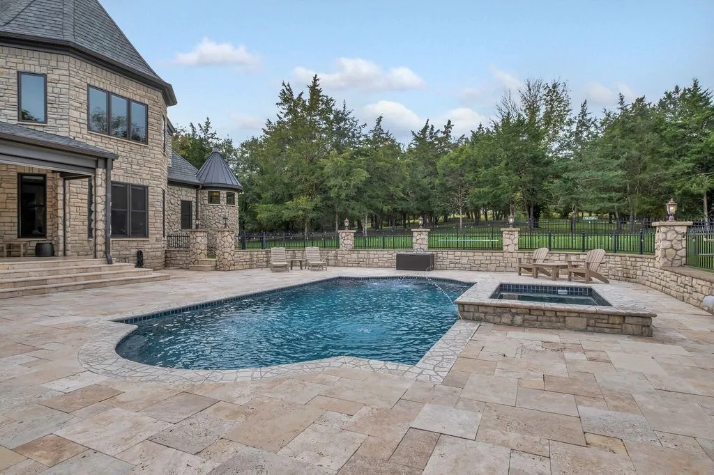 5915 Hillsboro Pike A Spectacular Tennessee Estate Perfect for Entertainment and Everyday Living 20