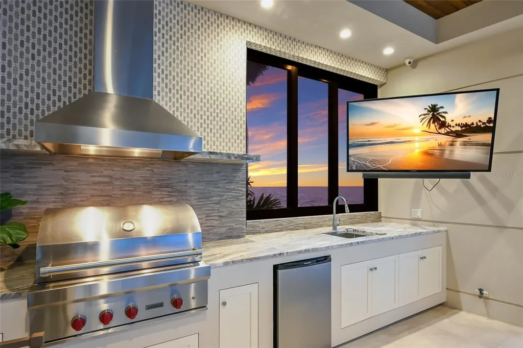 $9.9 Million Spectacular Longboat Key Sarasota Bay Waterfront Estate with Panoramic Views 9 600 Wedge Ln Longboat Key waterfront view overlooking Sarasota Bay and the Ringling Bridge