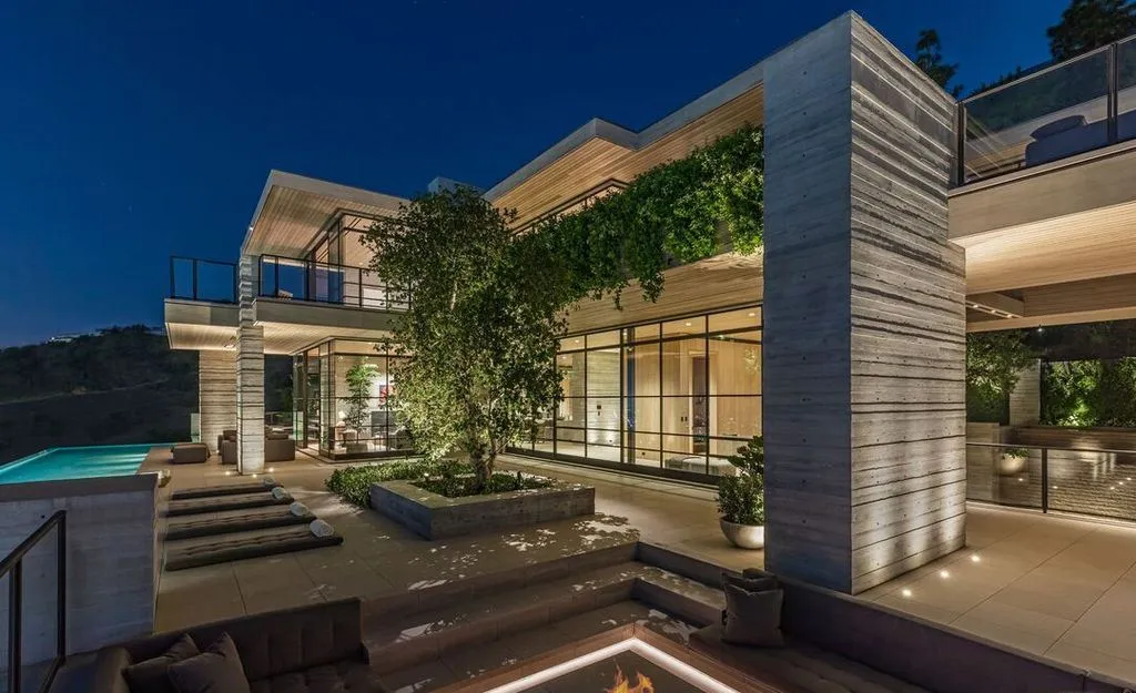 7661 Curson Ter Explore the Breathtaking 125 Million Architectural Masterpiece in the Hollywood Hills 14