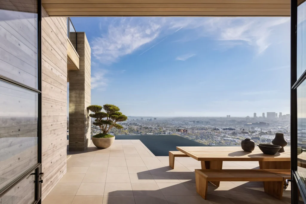 7661 Curson Ter Explore the Breathtaking 125 Million Architectural Masterpiece in the Hollywood Hills 24