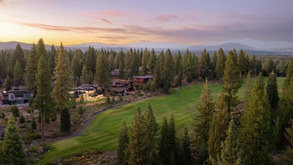 A California Retreat of Elegance, Innovation, and Breathtaking Northstar Views Lists for $5,795,000 30 9308 Gaston Ct Delivers Spectacular Northstar Views and Next Level California Luxury 26