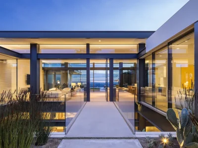 Birds Nest House by McClean Design, A Perched West Hollywood Retreat with Panoramic Views