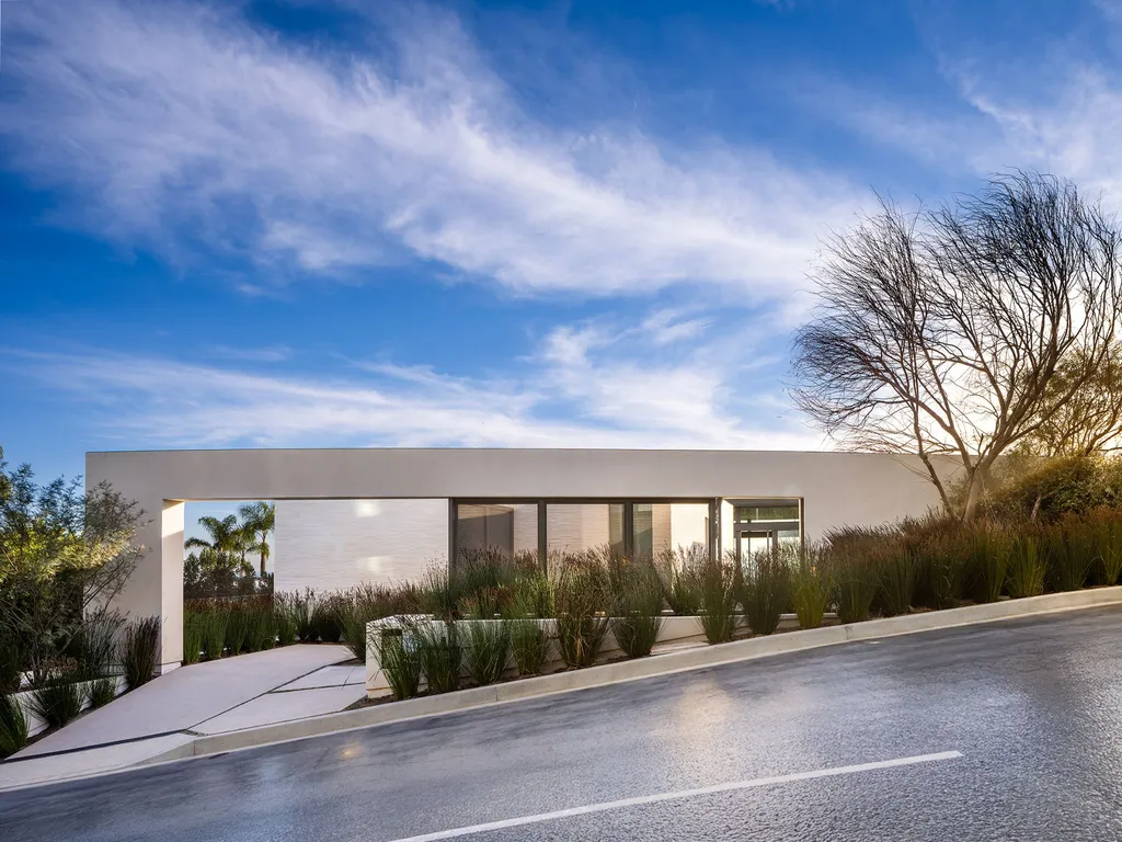 Birds Nest House by McClean Design, A Perched West Hollywood Retreat with Panoramic Views 2 Birds Nest House by McClean Design A Perched West Hollywood Retreat with Panoramic Views 6