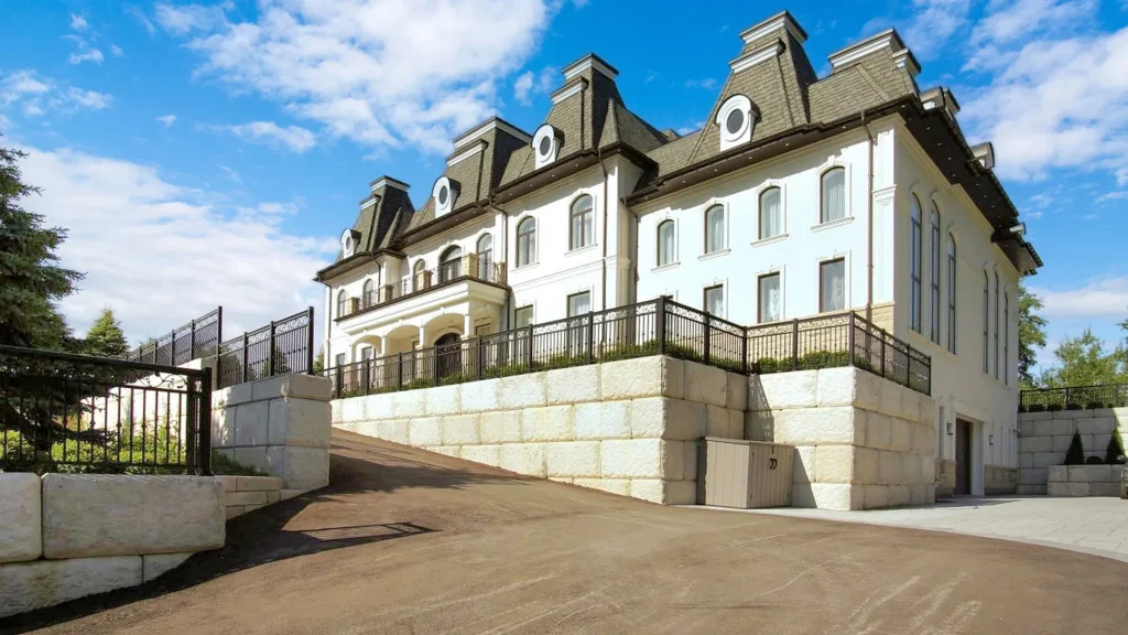 Breathtaking 14358 Bathurst St World Class French Chateau Estate in Canada 28