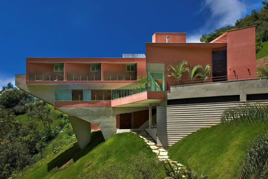 Castela Residence by Anastasia Arquitetos A Sculptural Concrete Home in Harmony with Nature 3