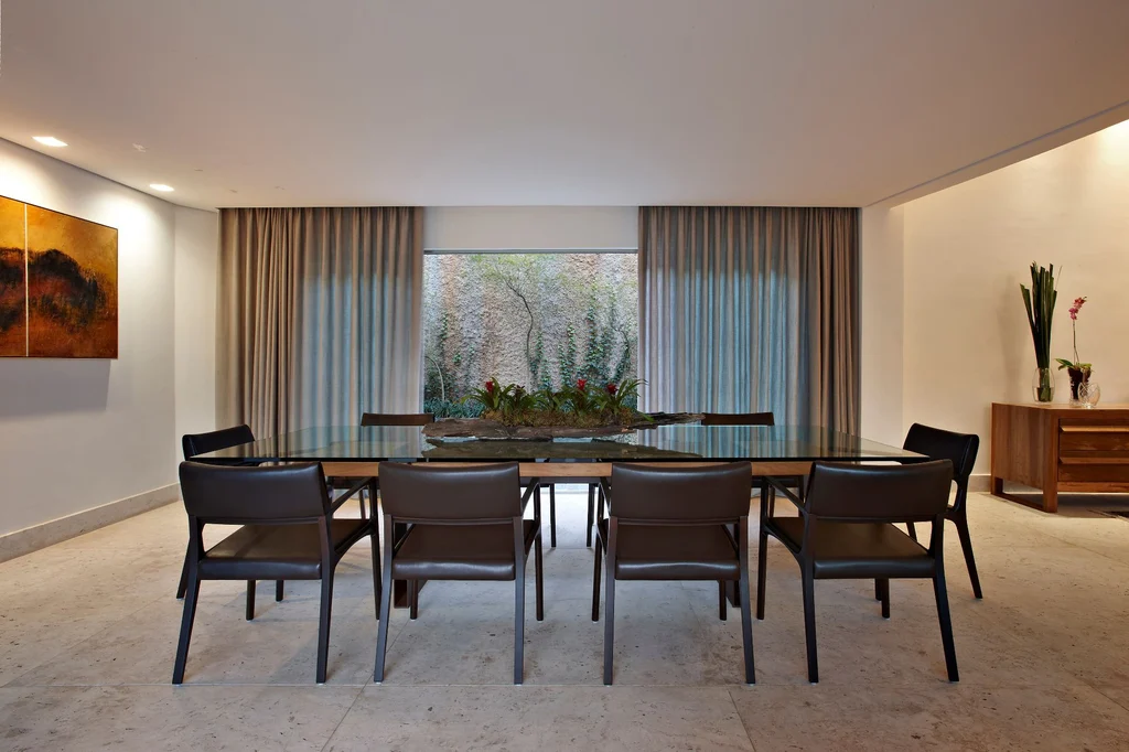 Villa Castela Residence by Anastasia Arquitetos, A Sculptural Concrete Home in Harmony with Nature