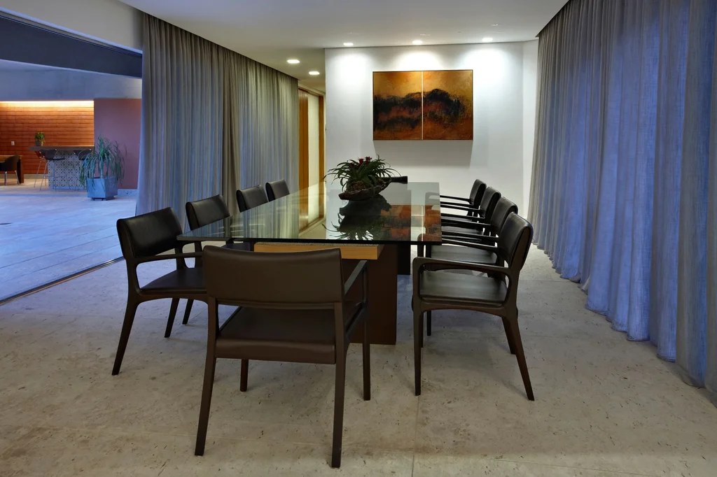 Castela Residence by Anastasia Arquitetos A Sculptural Concrete Home in Harmony with Nature 8