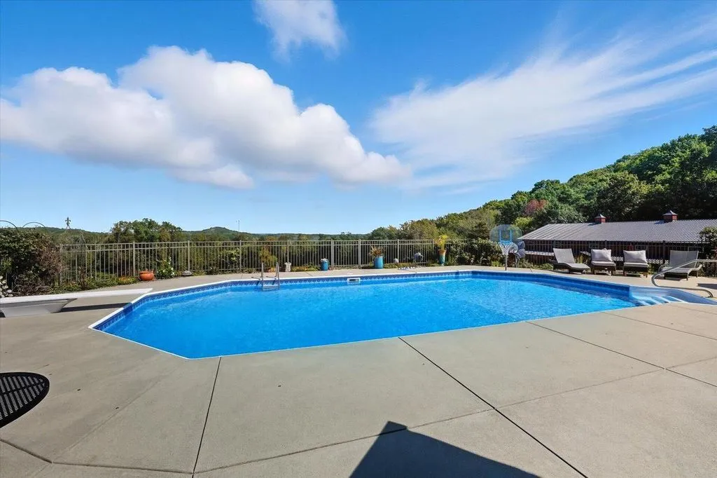 Exquisite 5674 State Highway 167 Wisconsin Log Estate Offers Rustic Elegance for 4 Million 20