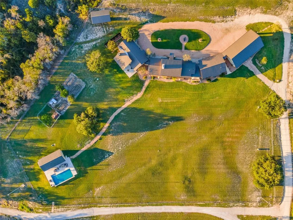 Long Creek Ranch: A Premier Texas Hill Country Estate of Refined Beauty, Listed at $9.675 Million 27 Exquisite Long Creek Ranch at 4658 County Road 163 Showcases Timeless Texas Hill Country Elegance Priced at 9.675 Million 12