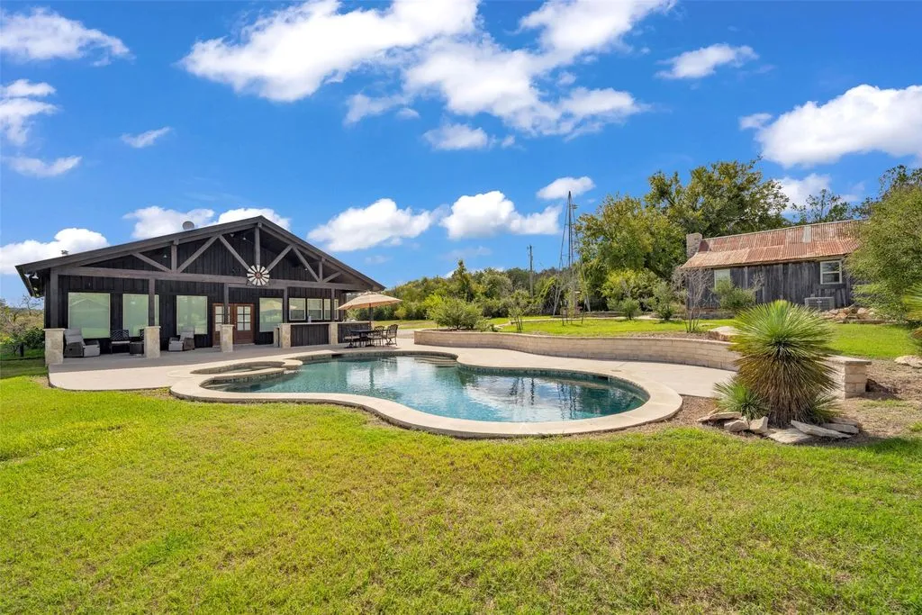 Long Creek Ranch: A Premier Texas Hill Country Estate of Refined Beauty, Listed at $9.675 Million 29 Exquisite Long Creek Ranch at 4658 County Road 163 Showcases Timeless Texas Hill Country Elegance Priced at 9.675 Million 20