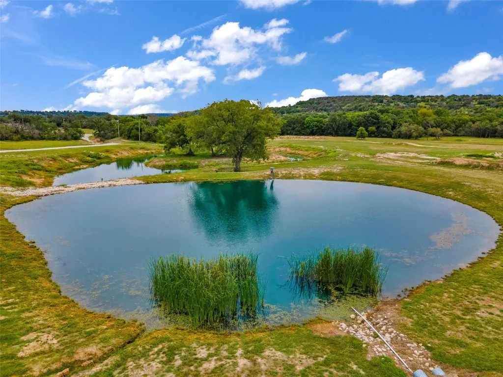 Long Creek Ranch: A Premier Texas Hill Country Estate of Refined Beauty, Listed at $9.675 Million 8 Exquisite Long Creek Ranch at 4658 County Road 163 Showcases Timeless Texas Hill Country Elegance Priced at 9.675 Million 25