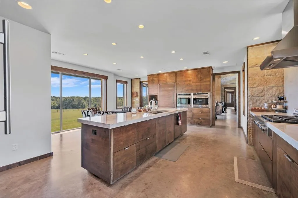 Long Creek Ranch: A Premier Texas Hill Country Estate of Refined Beauty, Listed at $9.675 Million 11 Exquisite Long Creek Ranch at 4658 County Road 163 Showcases Timeless Texas Hill Country Elegance Priced at 9.675 Million 6