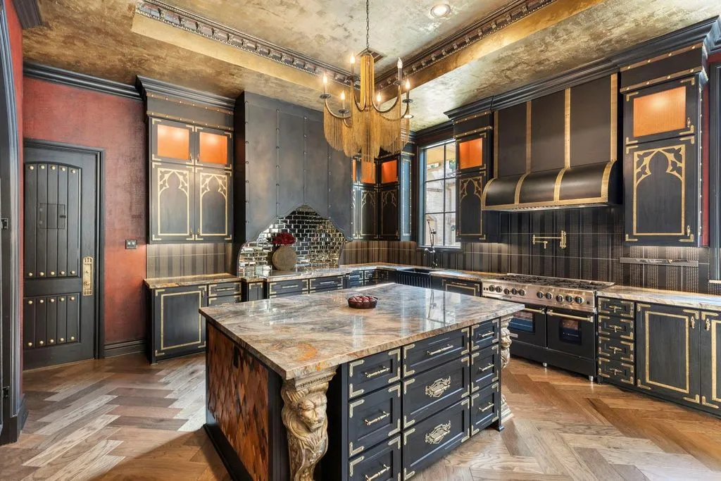 Exquisite Texas Residence at 15 Estancia Pl Marries Old World Grandeur with Modern Sophistication 14