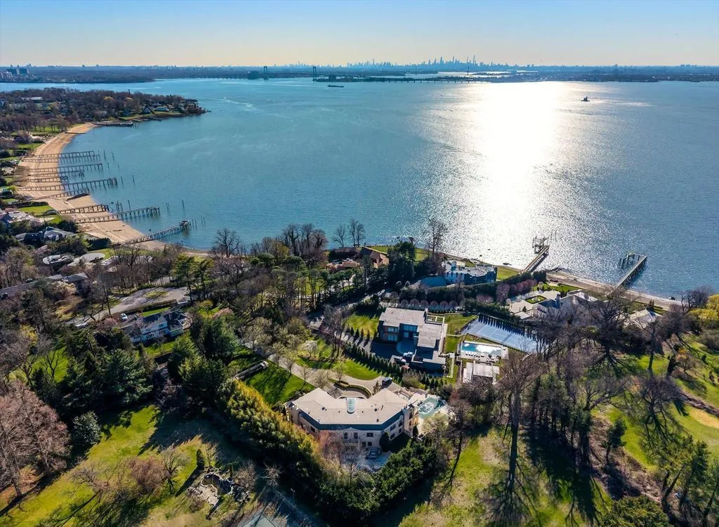 Exquisite Waterview Residence at 0 Kings Point Road Redefines Kings Point Luxury for 12.9 Million 1