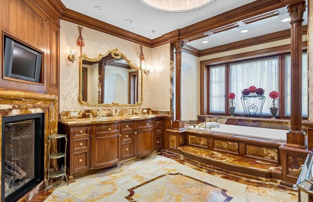 Exquisite Waterview Residence at 0 Kings Point Road Redefines Kings Point Luxury for 12.9 Million 18