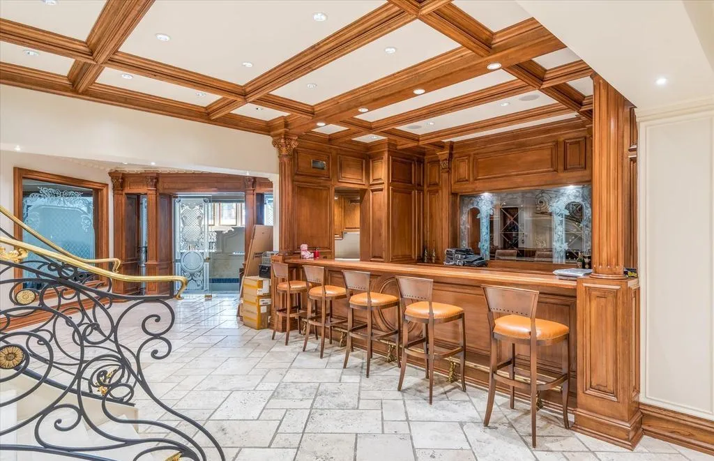 Exquisite Waterview Residence at 0 Kings Point Road Redefines Kings Point Luxury for 12.9 Million 22