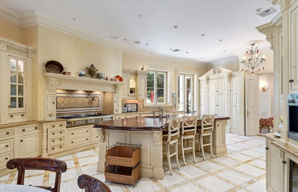 Exquisite Waterview Residence at 0 Kings Point Road Redefines Kings Point Luxury for 12.9 Million 9